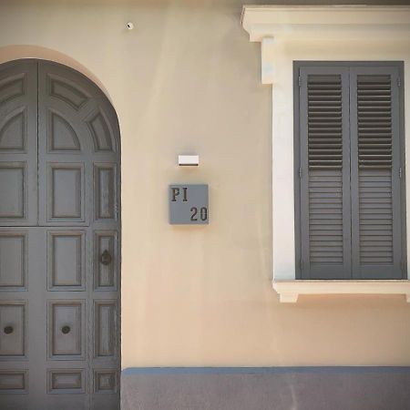 Satyria Apartments Taranto Exterior photo